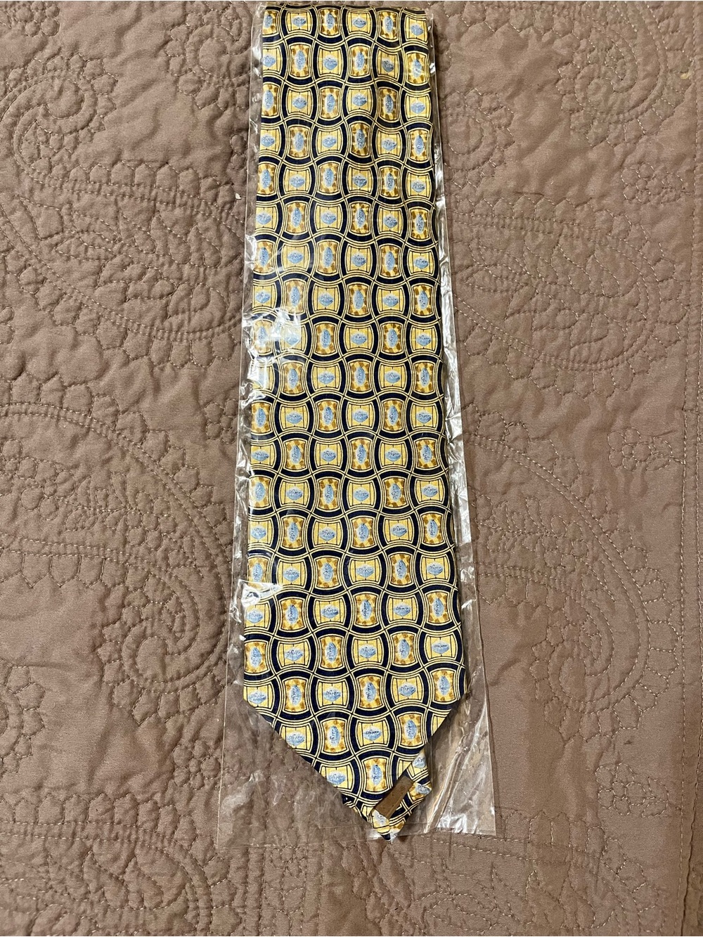 New in Package Original Features “Little Blue Pill” Silk Neck Tie Pfizer 56x4”